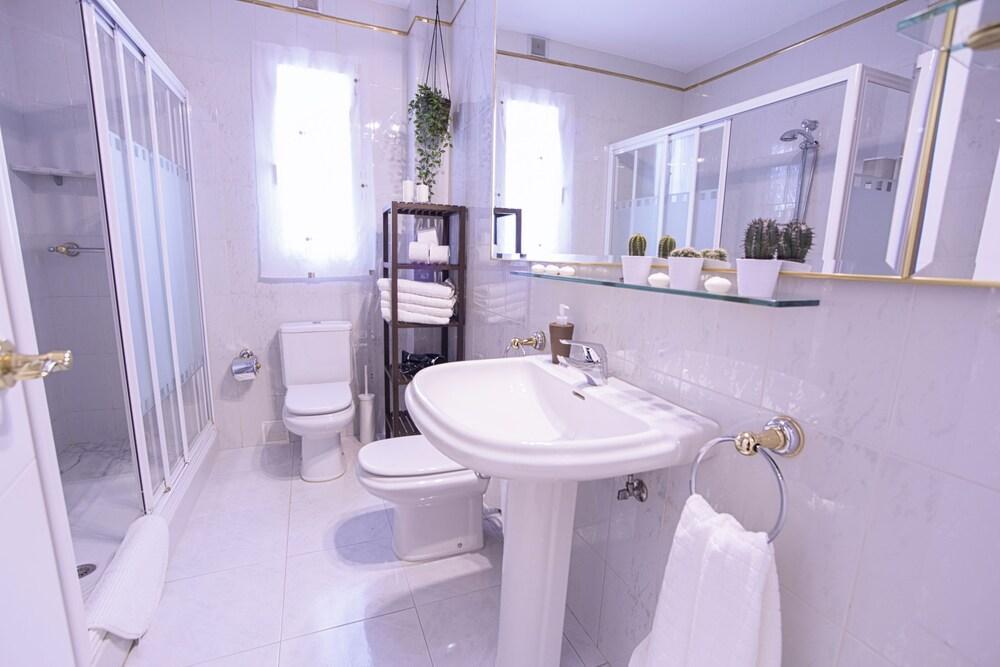 מאלגה Exclusive Apartments Street Beatas מראה חיצוני תמונה